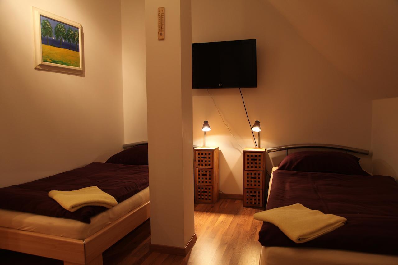 Koenig-In Hotel Hojsova Straz Room photo